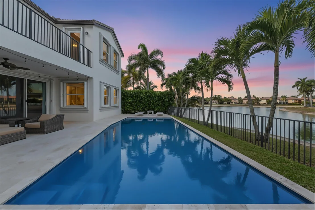 Photo of 9724 Phipps Lane
