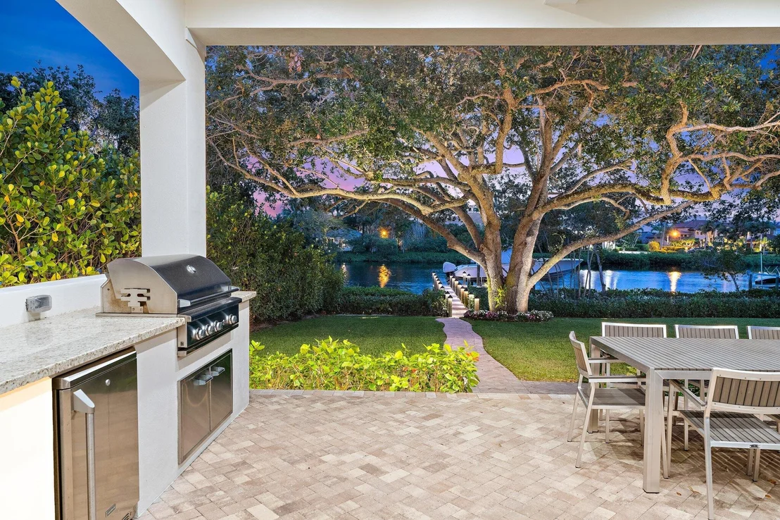 Photo of 19163 SE Jupiter River Drive