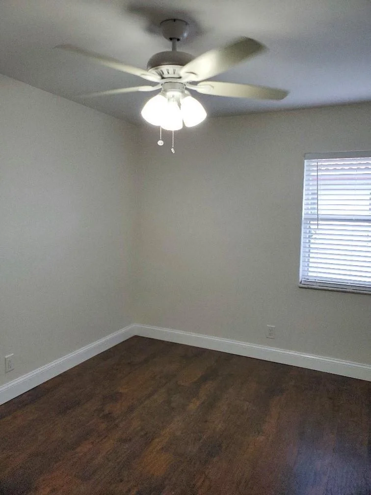 Photo of 7204 NW 43rd Street