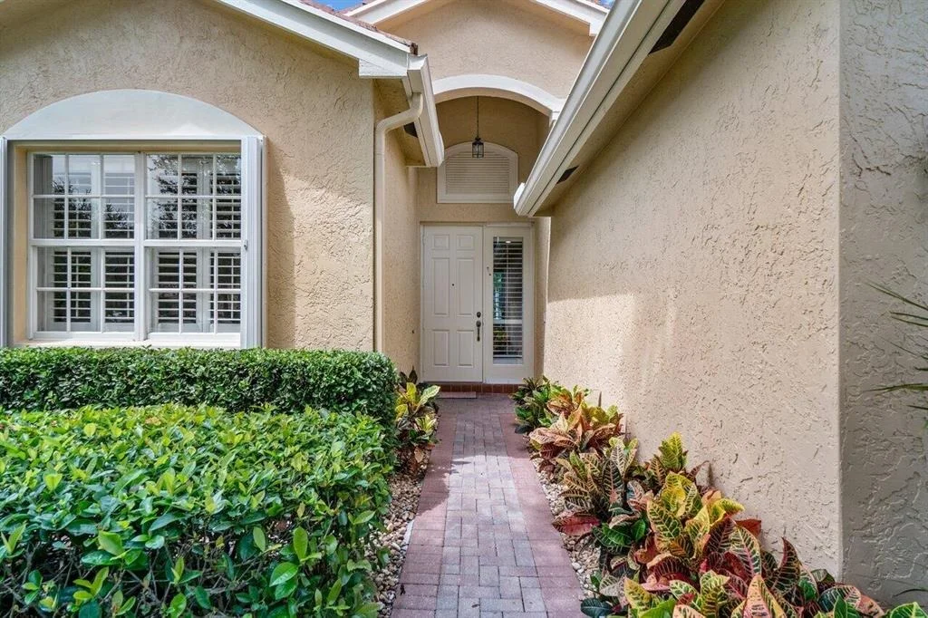 Photo of 6809 Watertown Drive