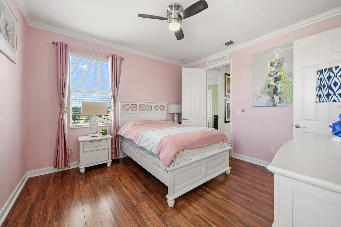 Photo of 984 Sterling Pine Place