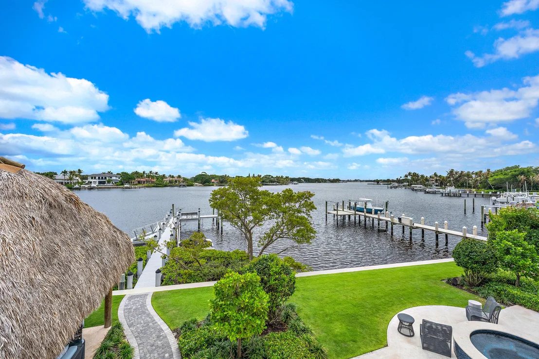 Photo of 19020 Point Drive