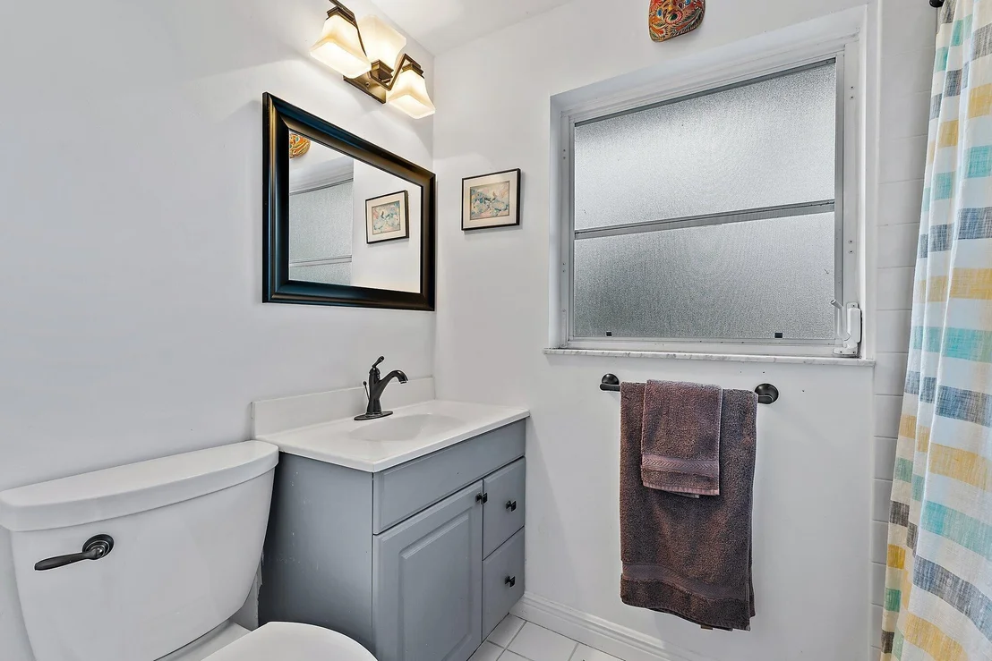 Photo of 4166 NE Sunset Drive