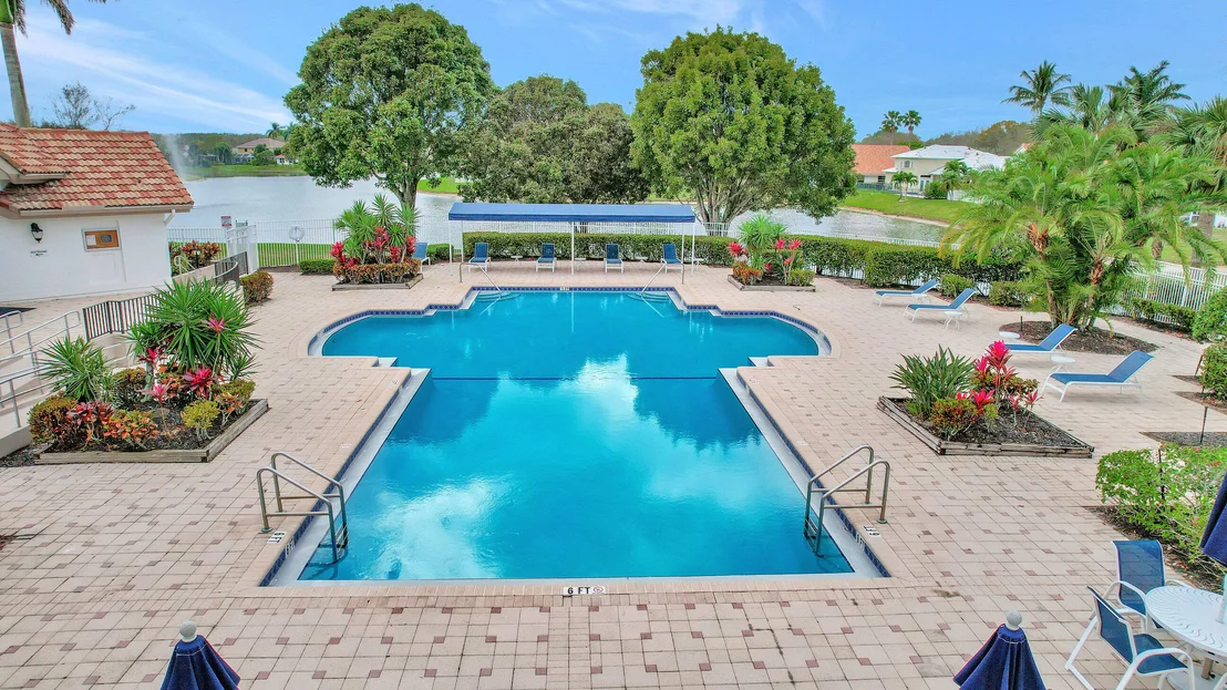 Photo of 1039 Egret Circle N