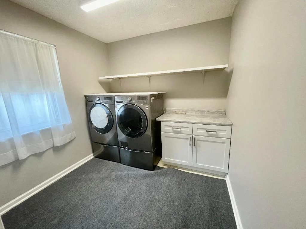 Photo of 4199 Robert Street