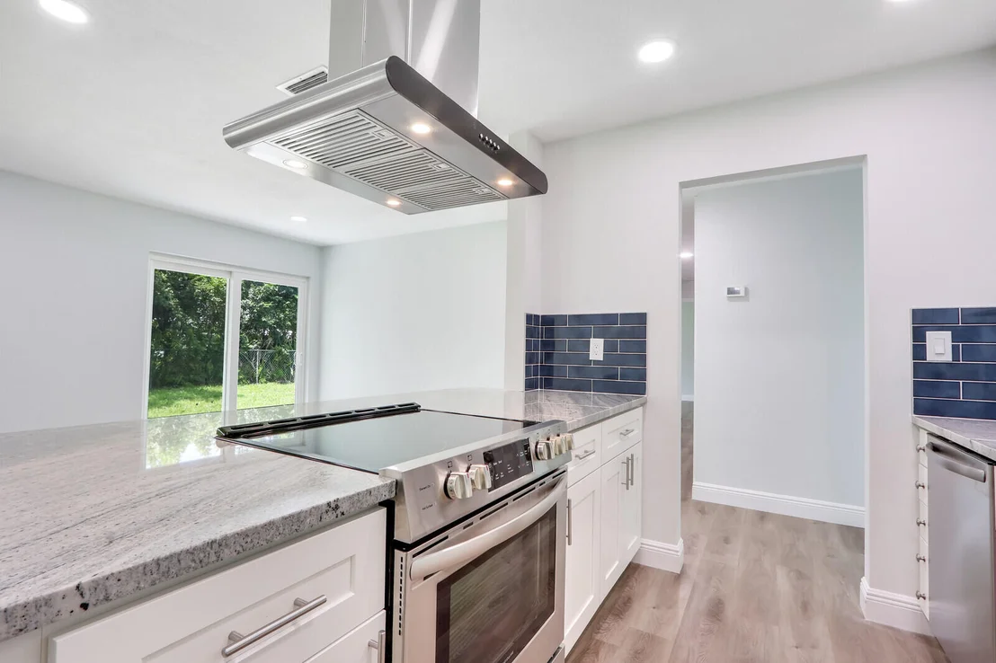 Photo of 904 Lighthouse Drive