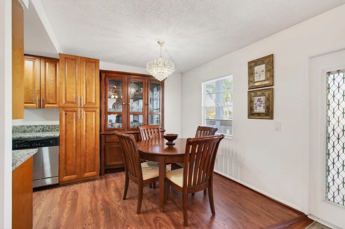 Photo of 2035 Cornwall B