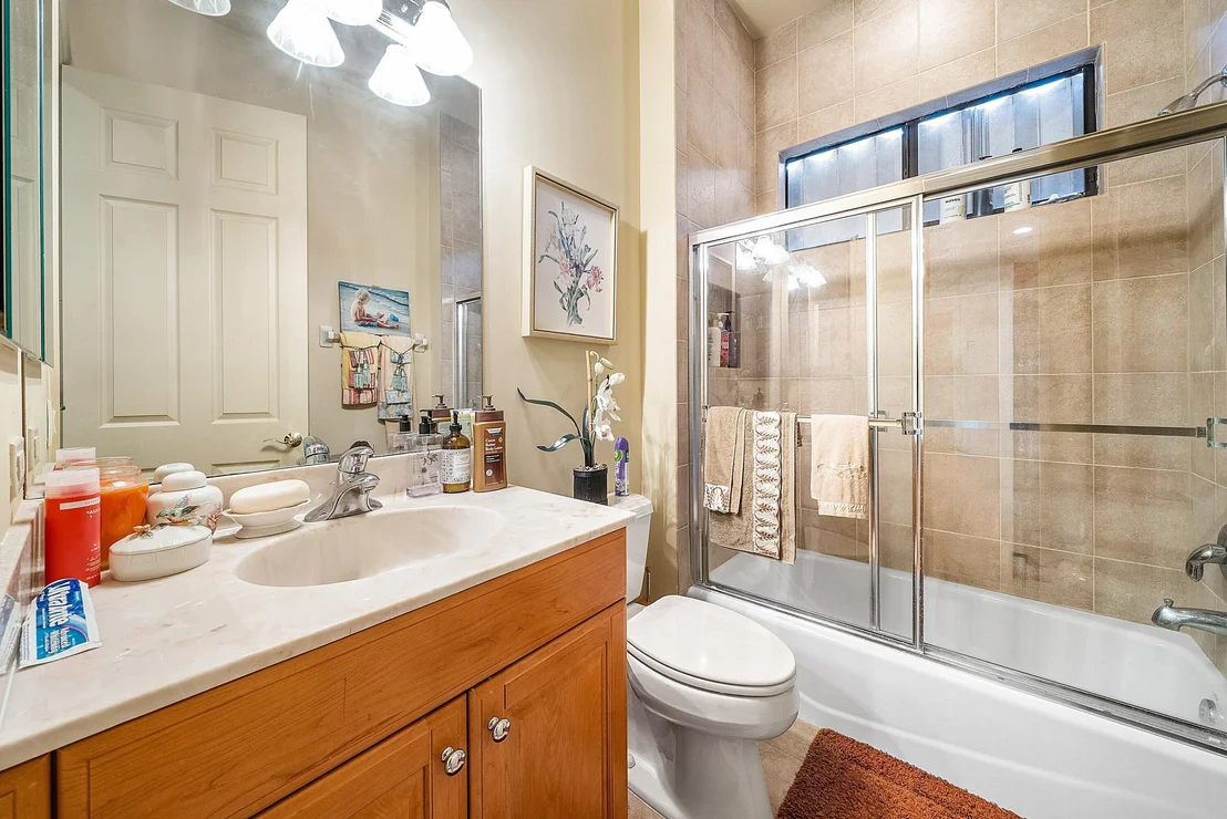 Photo of 17560 69th Street N