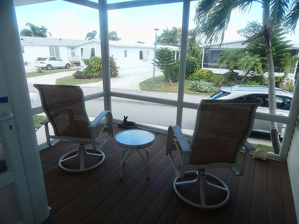 Photo of Unit 10 at 400 N A1a Highway