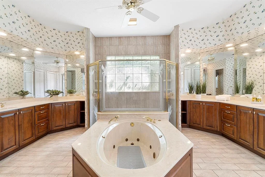 Photo of 13638 Greentree Trail