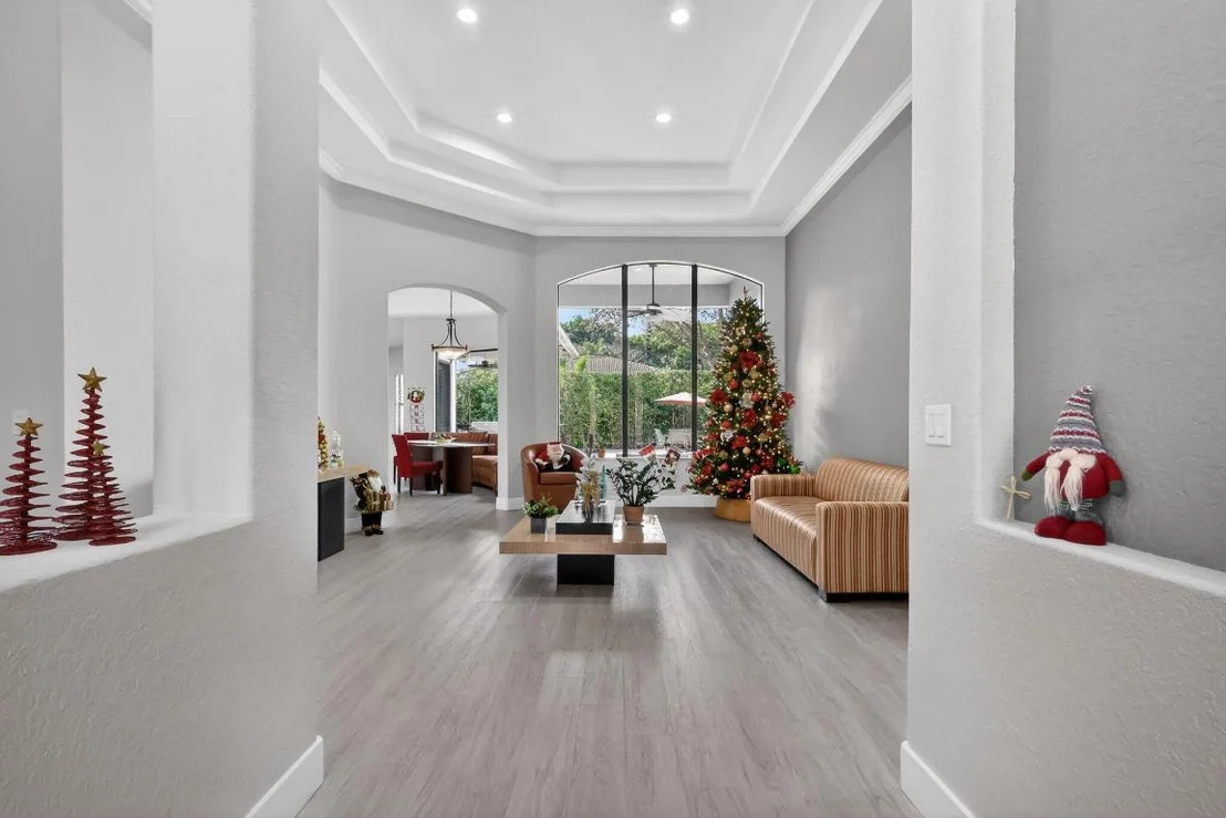 Photo of 16091 Rosecroft Terrace