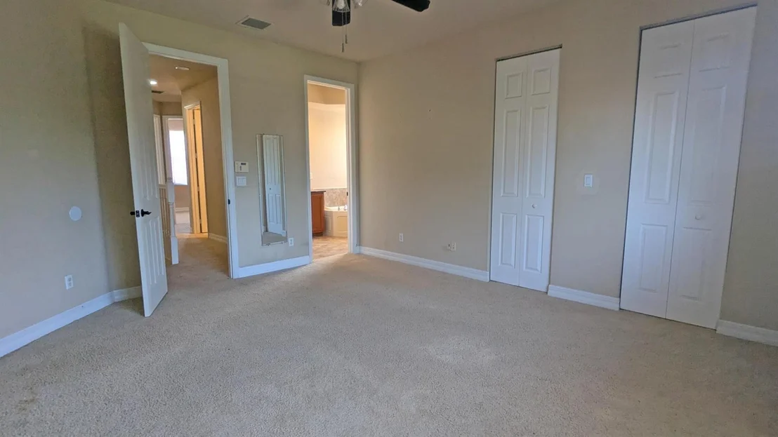 Photo of 5571 57 Way