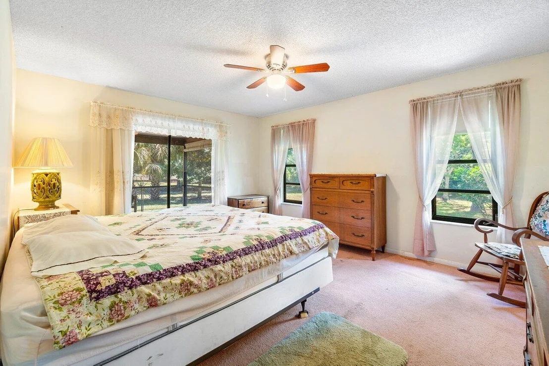 Photo of 15094 Timberlane Place