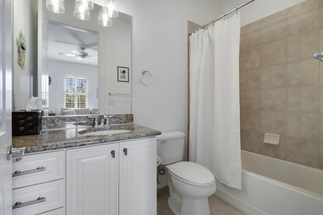 Photo of 3421 Duval Street