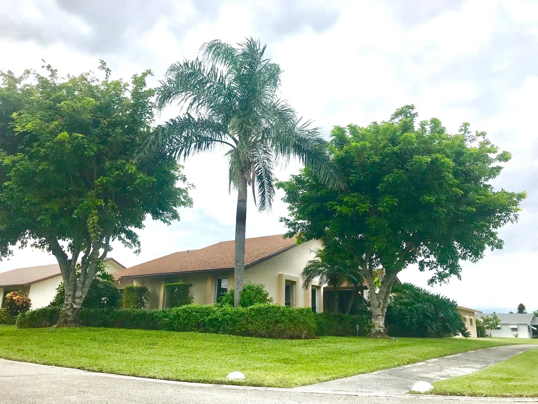 Photo of 6161 Stanley Lane