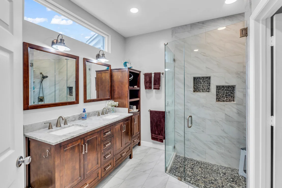 Photo of 401 Tamarind Place