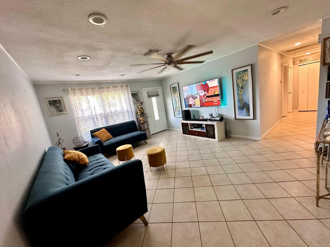 Photo of 3390 Artesian Drive