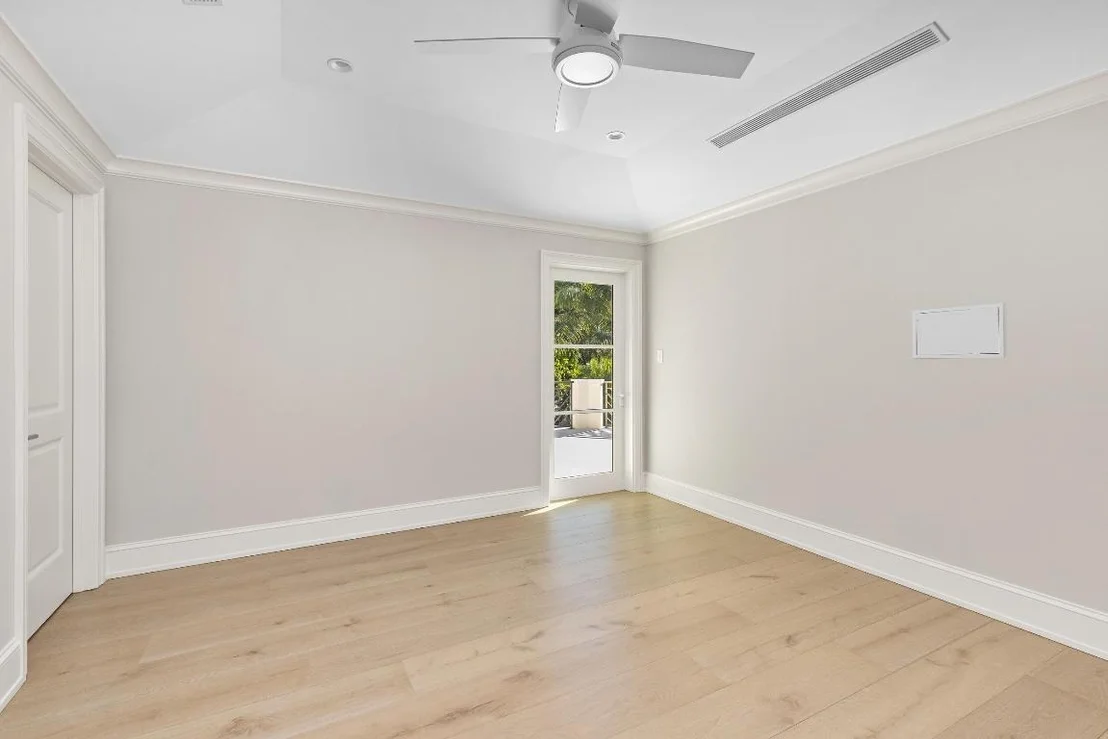 Photo of 433 Antigua Lane