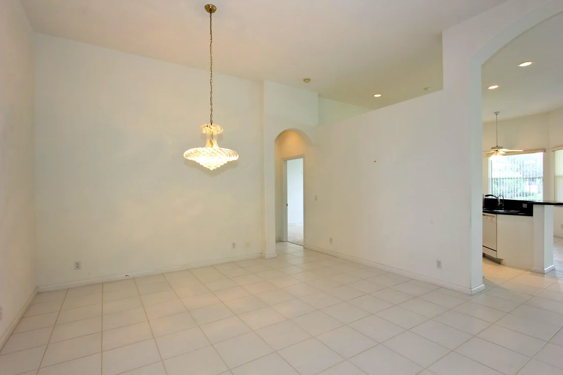 Photo of 7240 Demedici Circle
