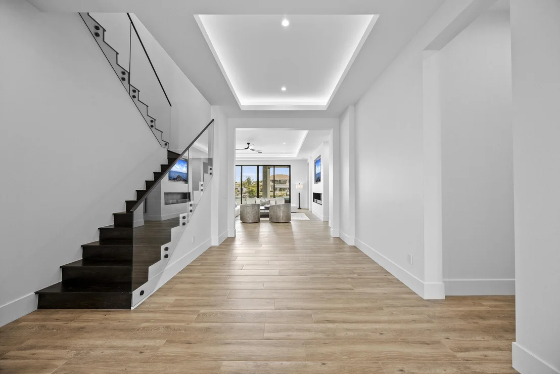 Photo of 736 Lagoon Drive