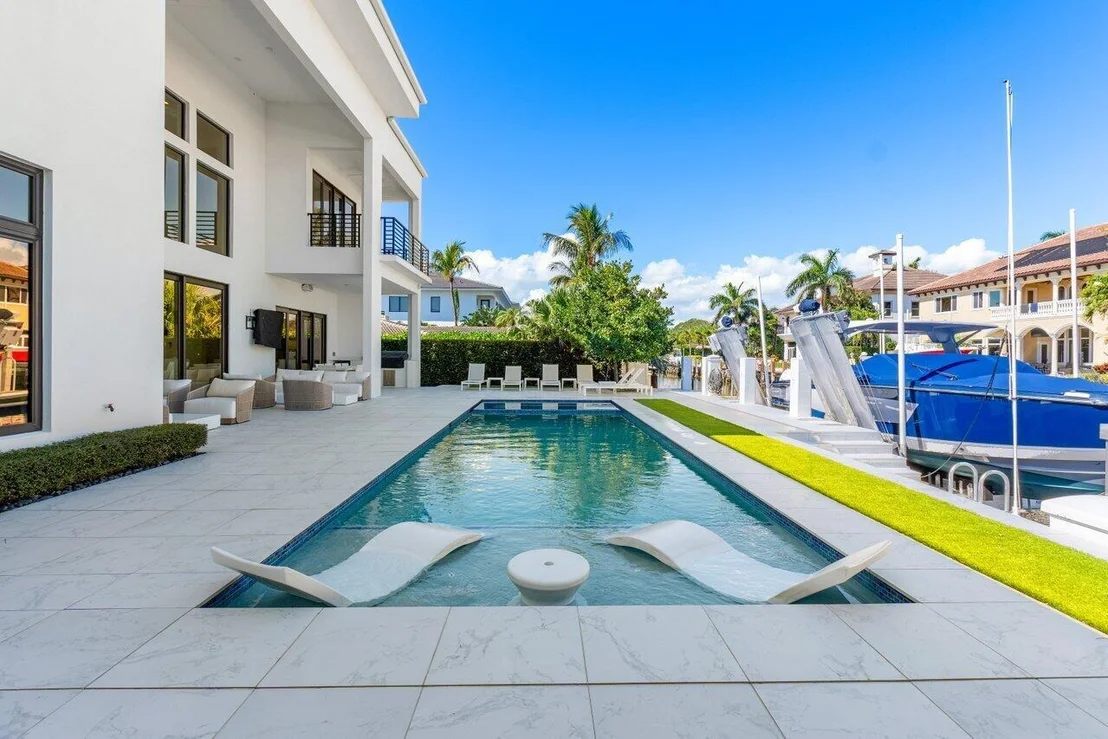 Photo of 937 Cypress Drive