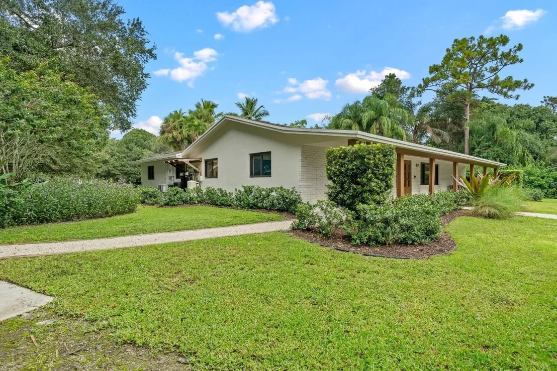 Photo of 3547 B Road