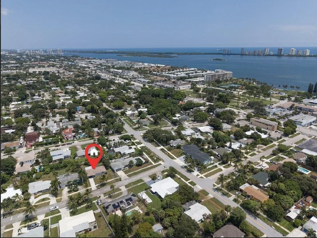 Photo of 215 Evergreen Drive