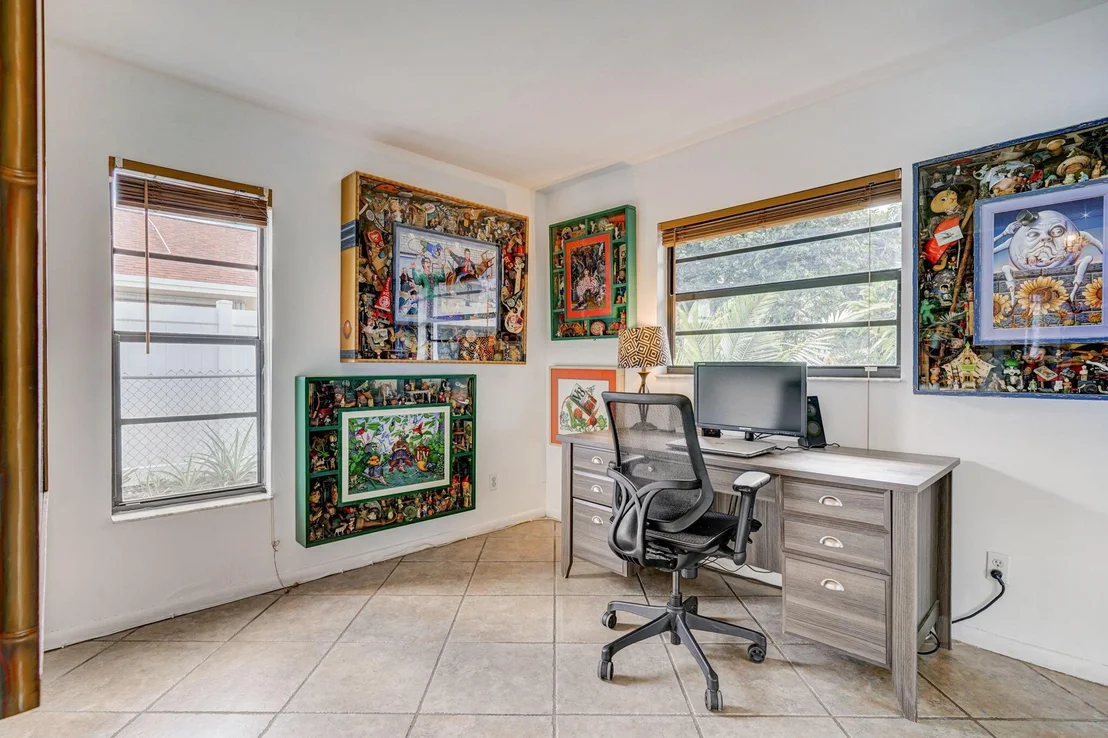 Photo of 128 Martin Circle