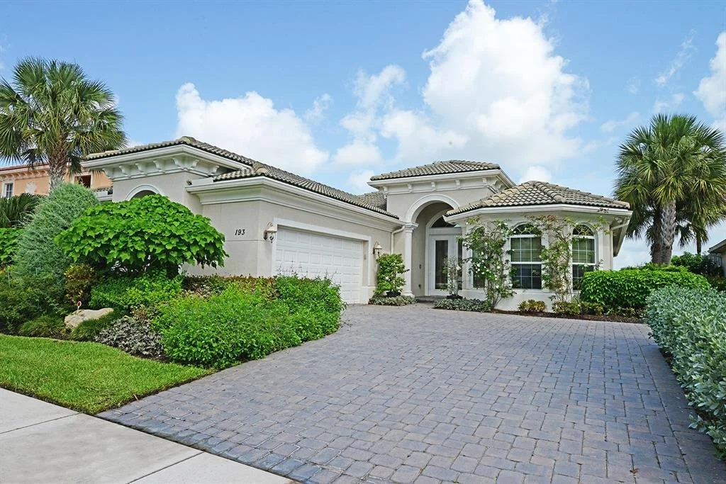 Photo of 193 Carina Drive