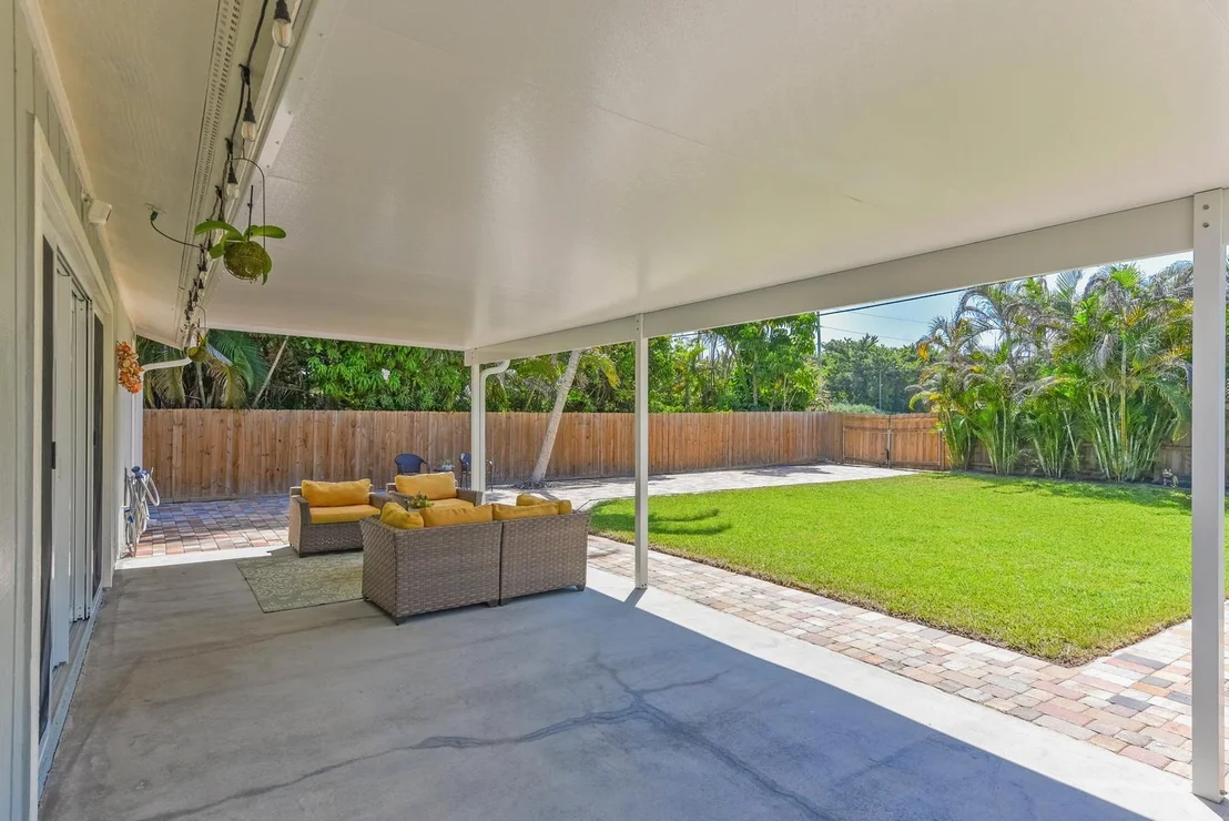 Photo of 4994 SE PINE KNOLL Way