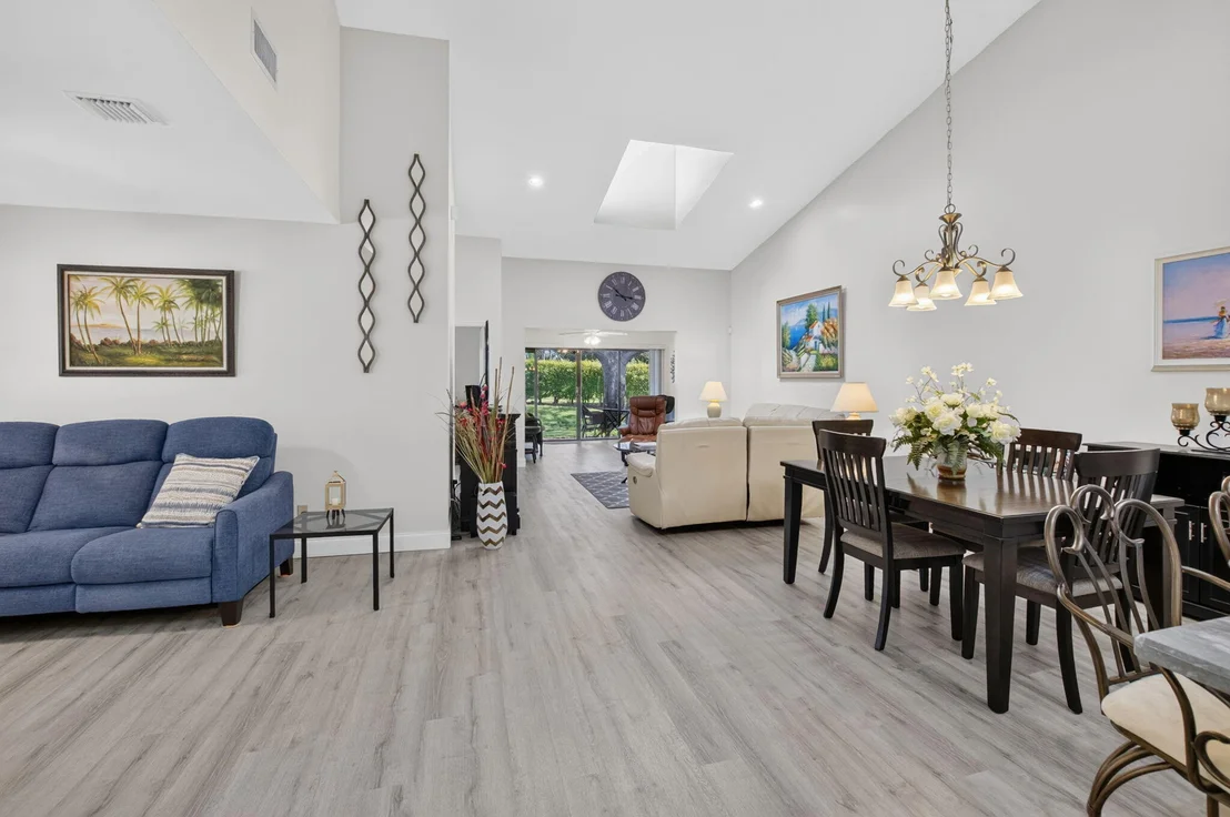 Photo of 8347 Springlake Drive