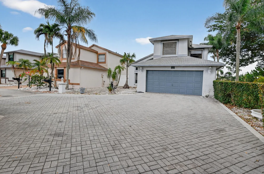 Photo of 8706 Kimble Way