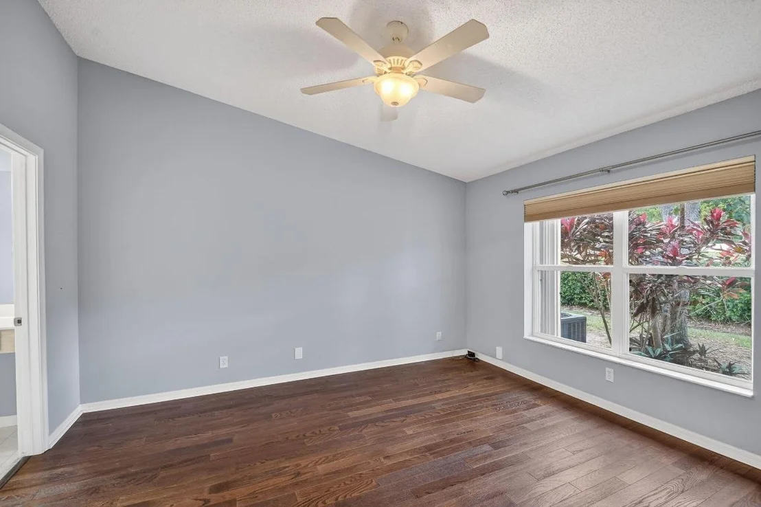 Photo of 8492 Logia Circle