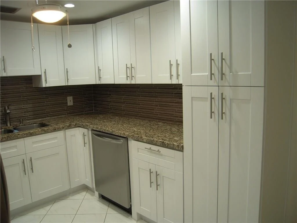 Photo of Unit E2 at 1905 Bermuda Circle