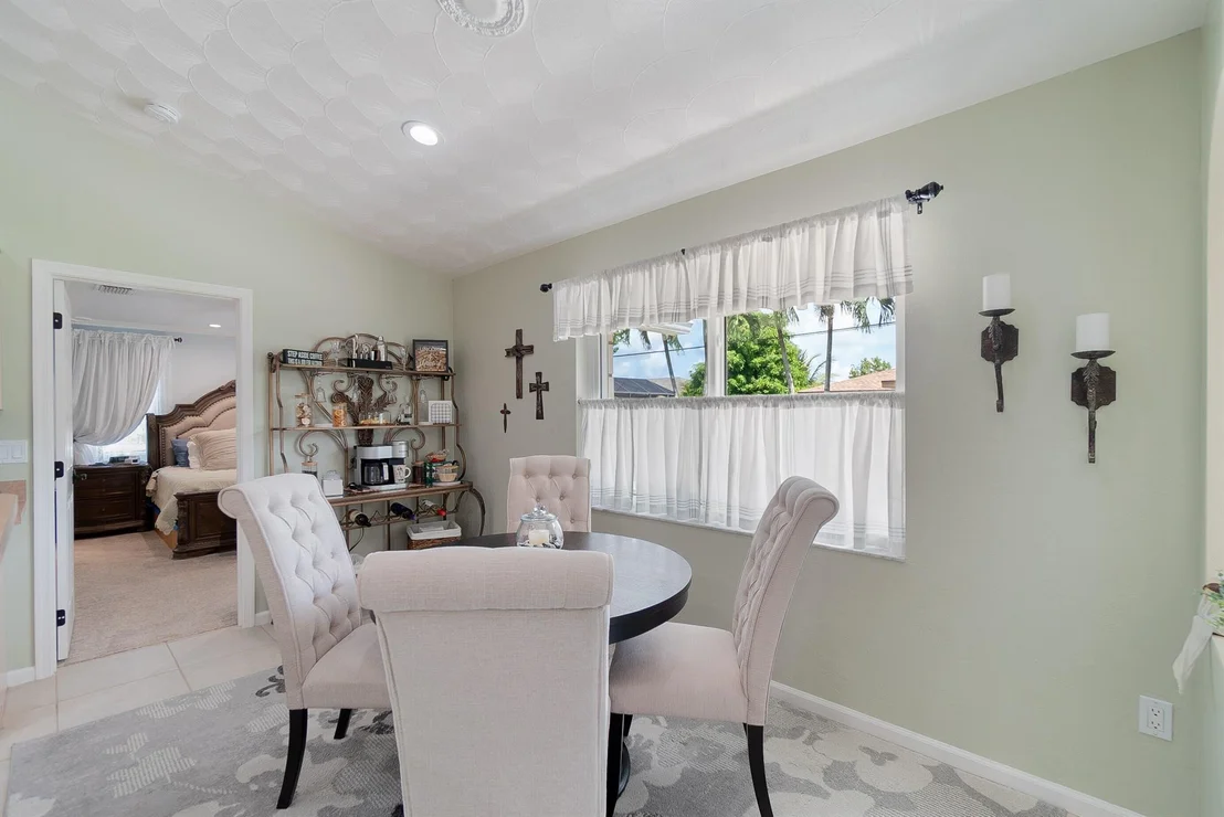 Photo of 104 W Rubber Tree Drive