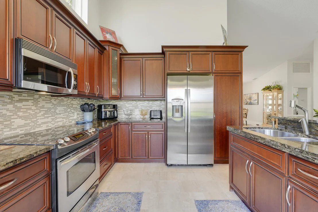 Photo of 7136 ASHFORD Lane