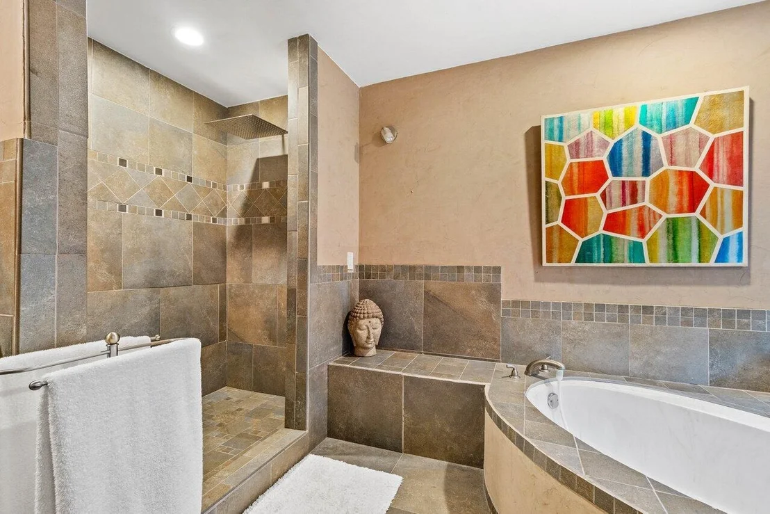 Photo of 6828 Hendry Drive