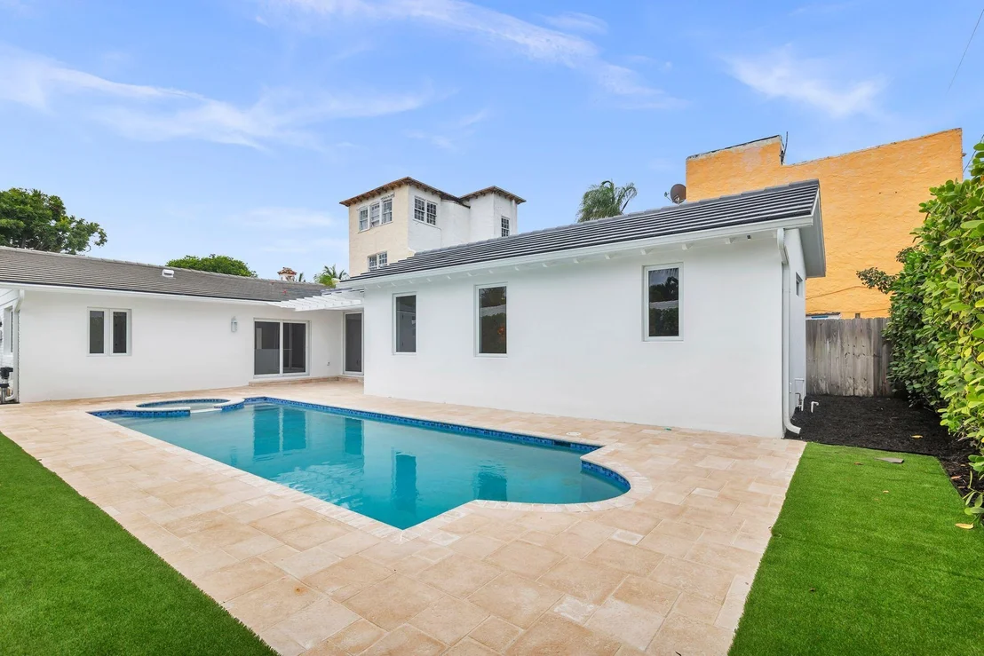 Photo of 205 Greymon Drive