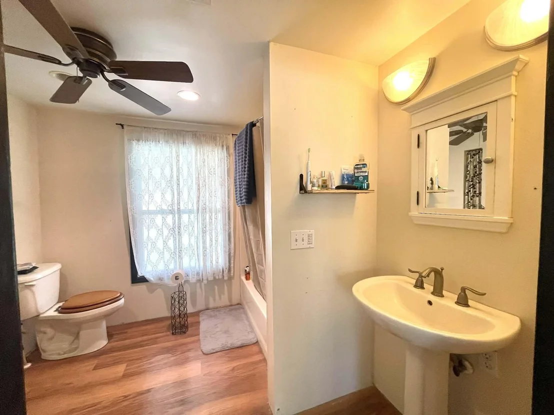 Photo of 4523 SE 30th Street