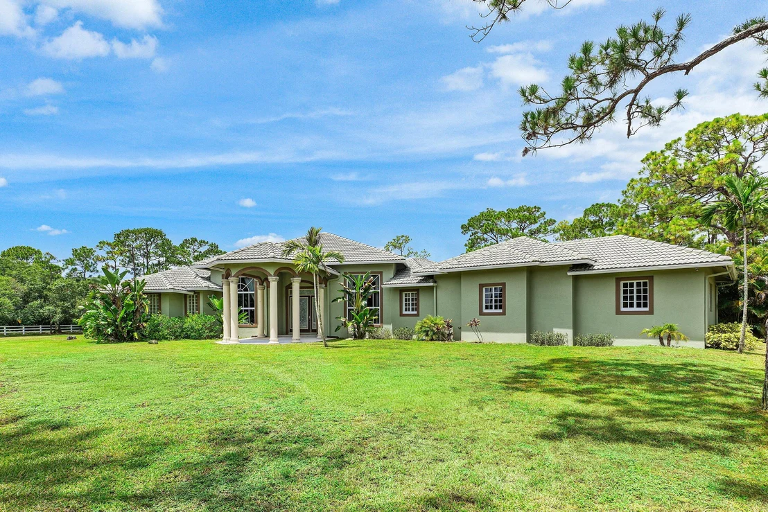 Photo of 2749 A Road