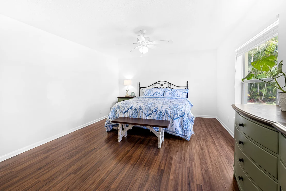 Photo of 15780 110th Avenue N