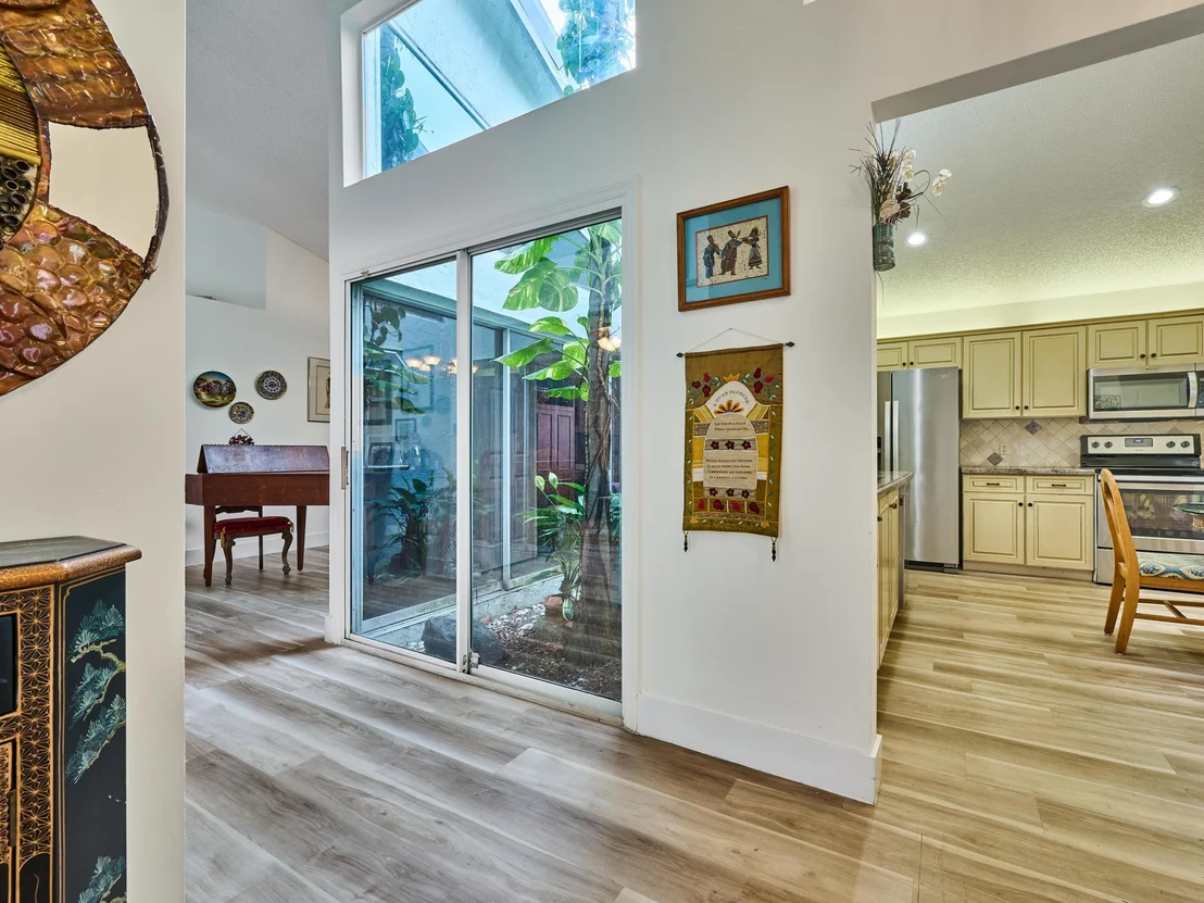 Photo of 6093 Bay Isles Drive