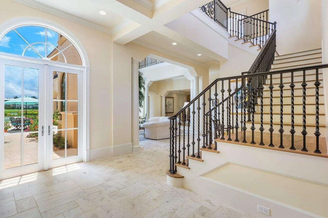 Photo of 6971 SE Harbor Circle