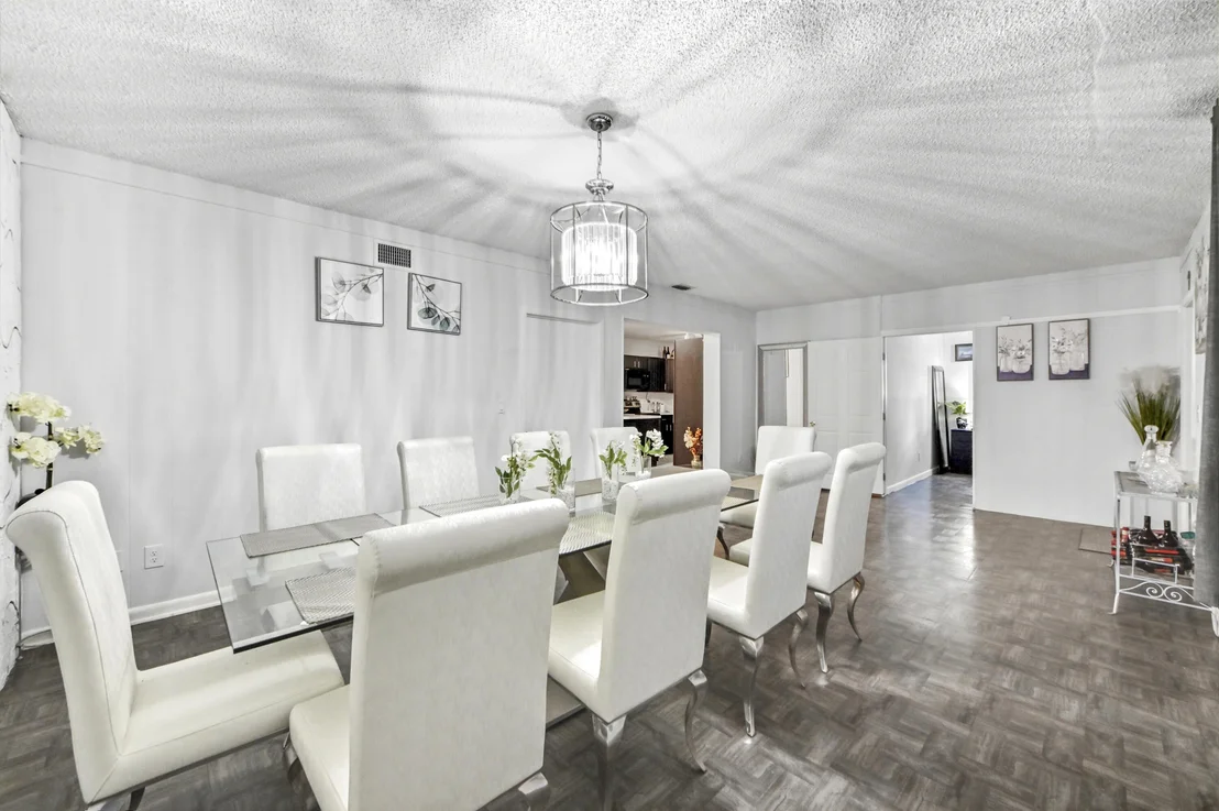 Photo of 149 Cayman Drive
