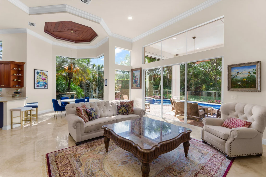 Photo of 8850 Valhalla Drive