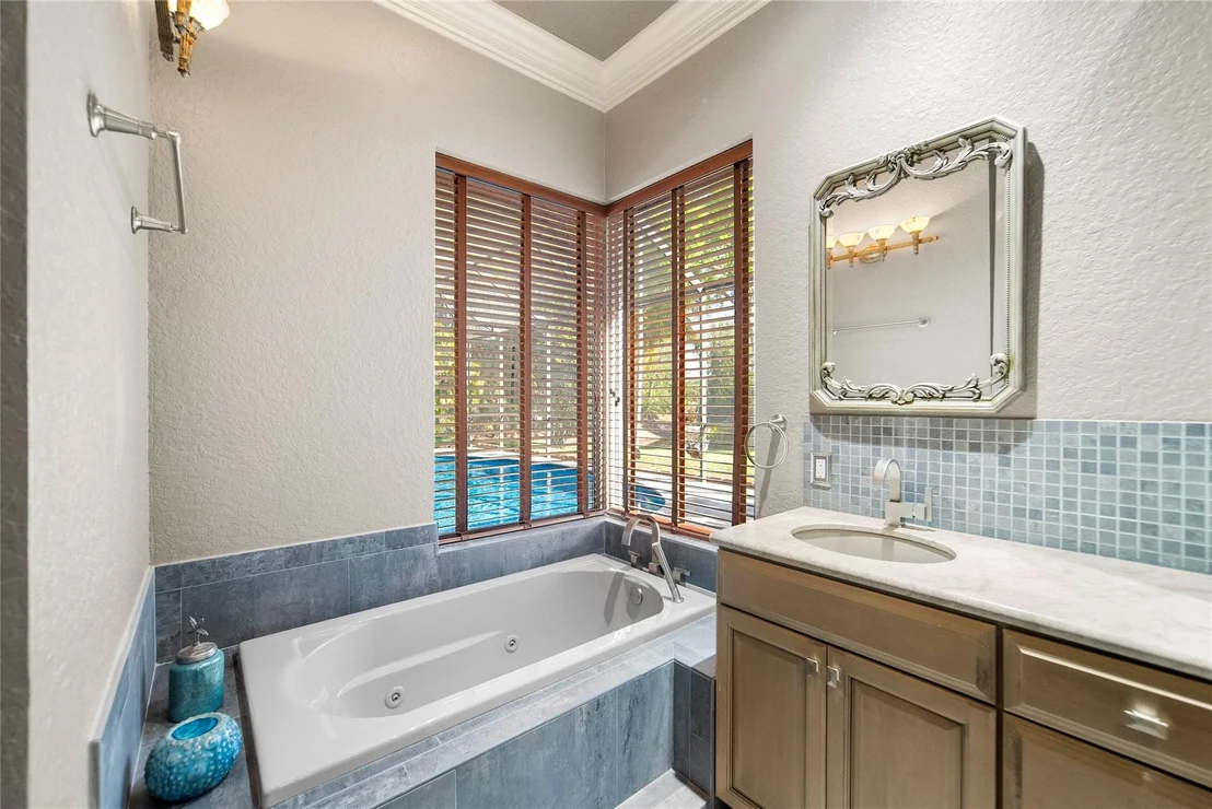 Photo of 6001 NW 68th Manor