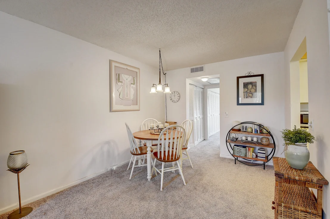 Photo of 142 Mansfield D