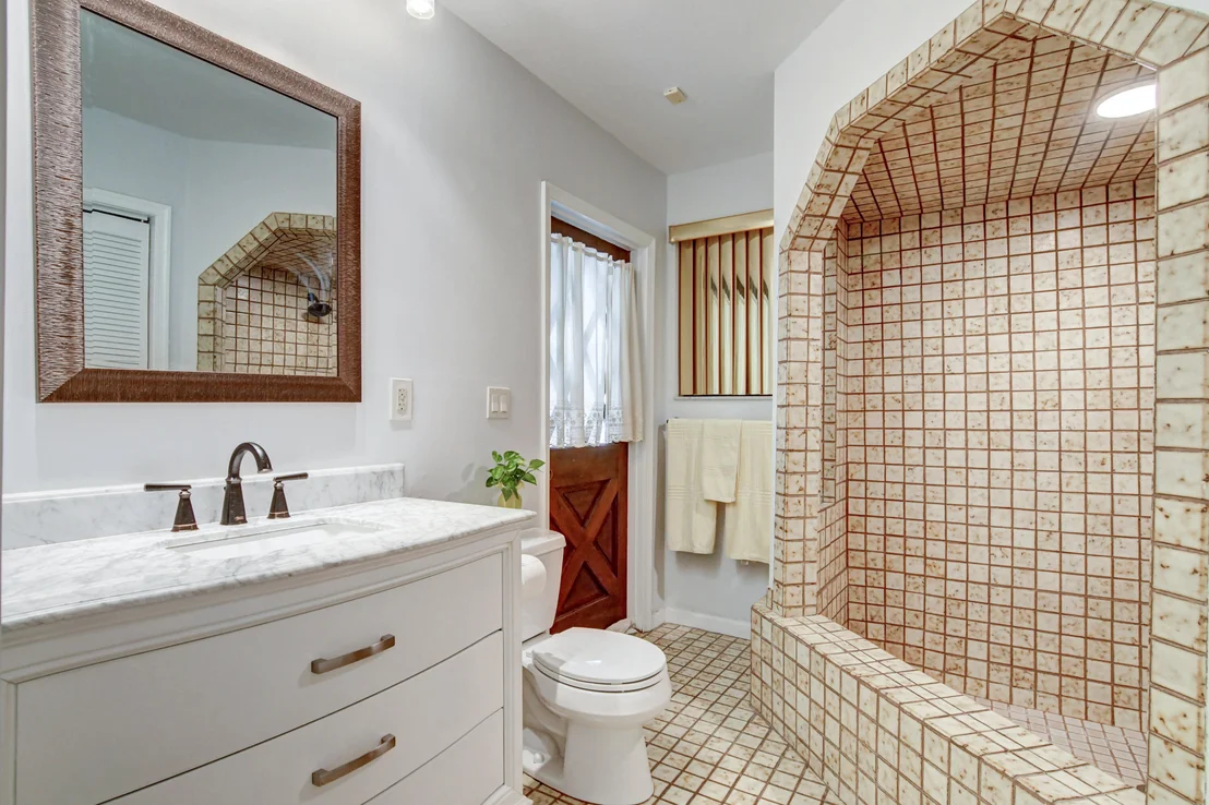 Photo of 12623 Pineacre Lane