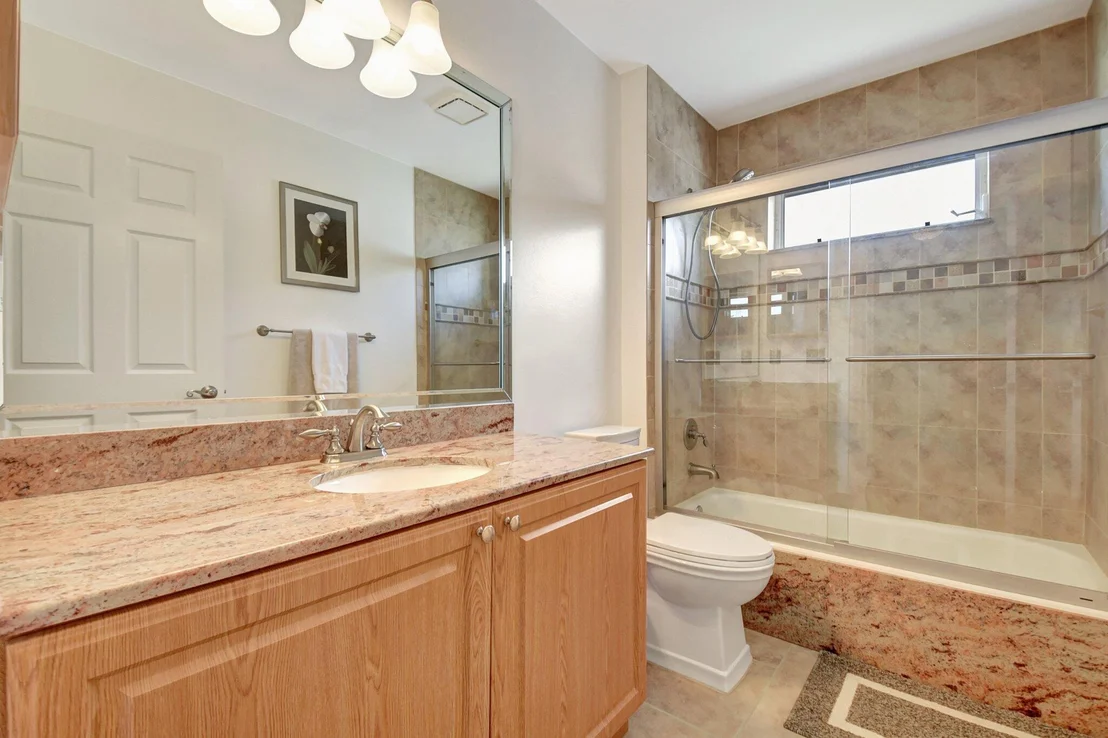 Photo of 82 Maple Lane