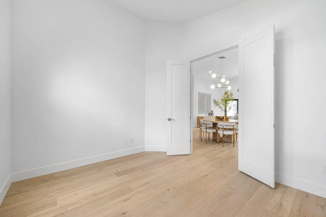 Photo of 5723 Aspen Ridge Circle